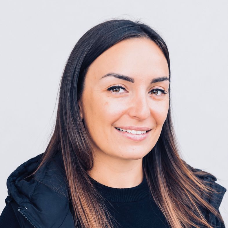 ELMI BARREH Julie